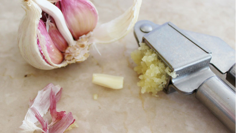 Garlic press Kitchen tools