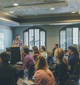 4 Tips for Mastering Public Speaking