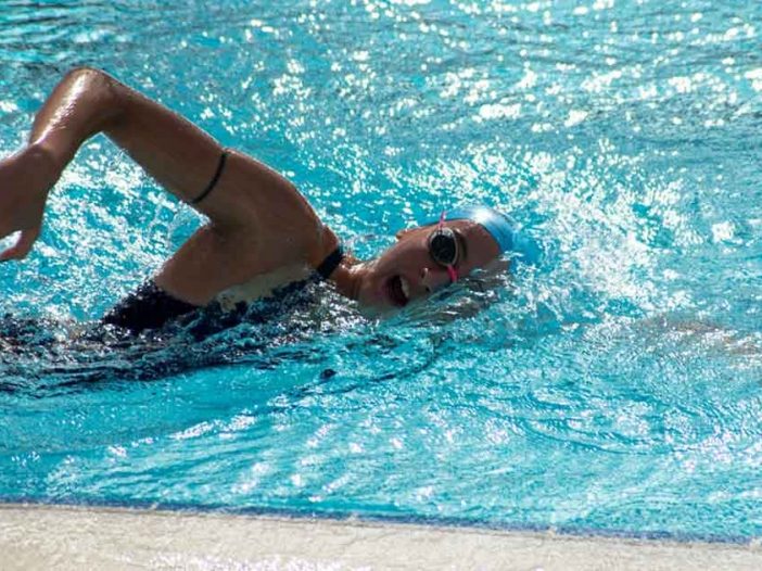 Does Swimming Really Aid Weight Loss?